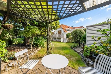 Photo of property in 4 Blakey Avenue, Karori, Wellington, 6012