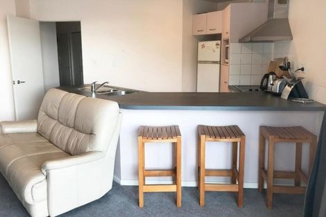 Photo of property in Grandstand Apartments, 12/80 Kent Terrace, Mount Victoria, Wellington, 6011