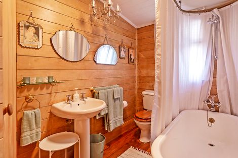 Photo of property in 4 Venice Street, Martinborough, 5711