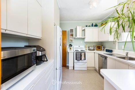 Photo of property in 58 Heretaunga Square, Silverstream, Upper Hutt, 5019