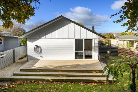Photo of property in 11 Juliana Place, Awapuni, Palmerston North, 4412
