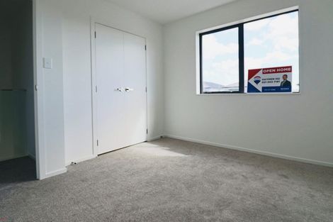 Photo of property in 25 Woven Place, Karaka, 2113