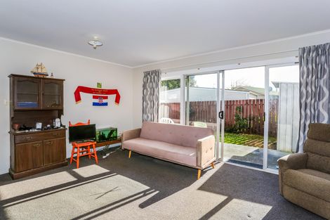 Photo of property in 65c Victoria Street, Coromandel, 3506