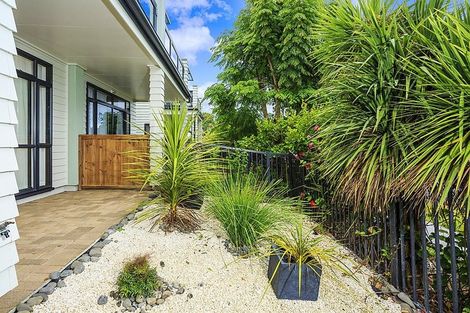 Photo of property in 69/2 Armoy Drive, East Tamaki, Auckland, 2016