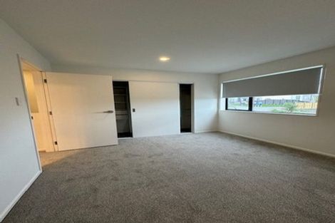 Photo of property in 47a Crestview Rise, Papakura, 2110