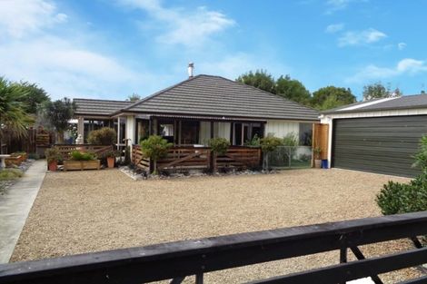 Photo of property in 4 Bluff Street, Coalgate, 7673