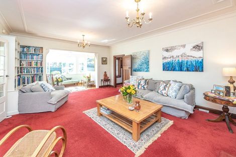 Photo of property in 32 Brassey Road, Saint Johns Hill, Whanganui, 4500