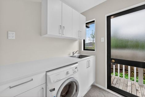 Photo of property in 51a Glendale Road, Glen Eden, Auckland, 0602