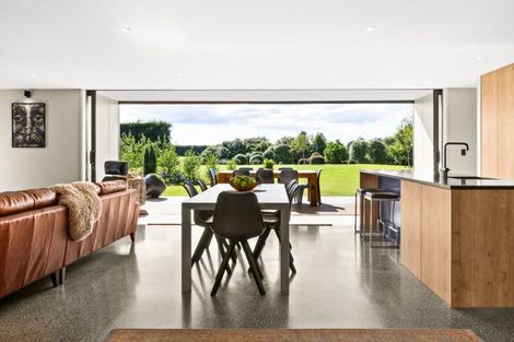 Photo of property in 91 Basil Road, Meeanee, Napier, 4112