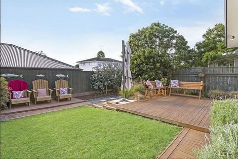 Photo of property in 10a Hope Farm Avenue, Pakuranga Heights, Auckland, 2010