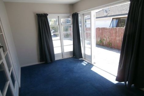 Photo of property in 42 Balgay Street, Upper Riccarton, Christchurch, 8041