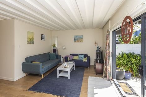 Photo of property in 2/25 Winchester Street, Merivale, Christchurch, 8014