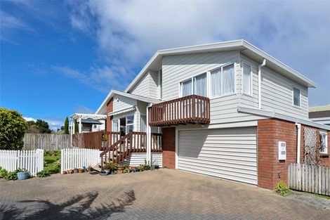 Photo of property in 3/56 Kiwi Esplanade, Mangere Bridge, Auckland, 2022