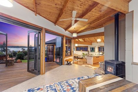 Photo of property in 33 Owen Place, Omokoroa, 3114