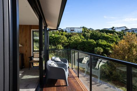 Photo of property in 307a Mount Pleasant Road, Mount Pleasant, Christchurch, 8081