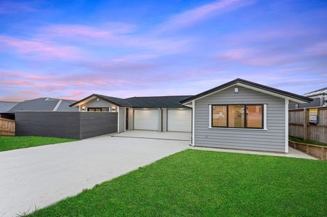 Photo of property in 157 Hitchen Road, Pokeno, 2402