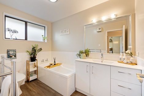 Photo of property in 27b Montclare Avenue, Ilam, Christchurch, 8041