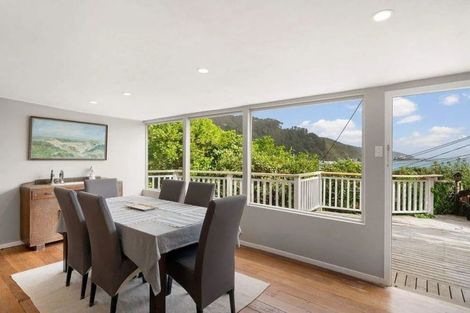 Photo of property in 15 Ferry Road, Days Bay, Lower Hutt, 5013