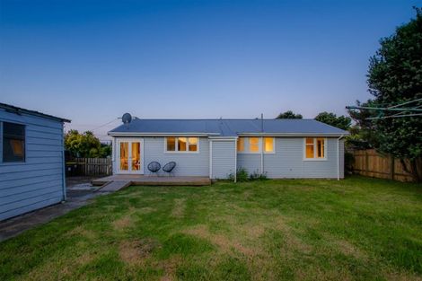 Photo of property in 26 Te Miti Street, Paekakariki, 5034