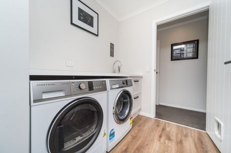 Photo of property in 136 Pharazyn Street, Maewa, Feilding, 4702