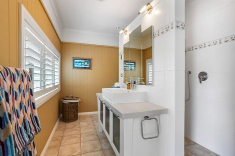 Photo of property in 4 Vista Paku, Pauanui, Hikuai, 3579