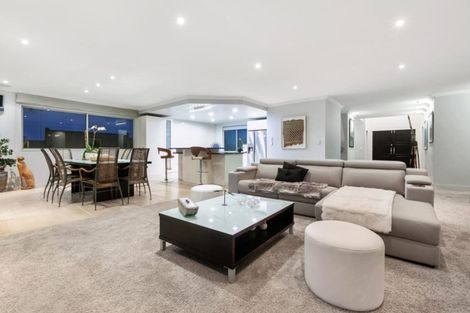 Photo of property in 51 Motiti Road, Papamoa Beach, Papamoa, 3118