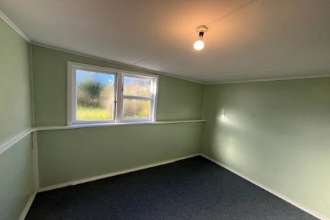 Photo of property in 22 Mahoe Street, Otaki Beach, Otaki, 5512