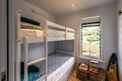 Photo of property in 31 Miro Road, Palm Beach, Waiheke Island, 1081