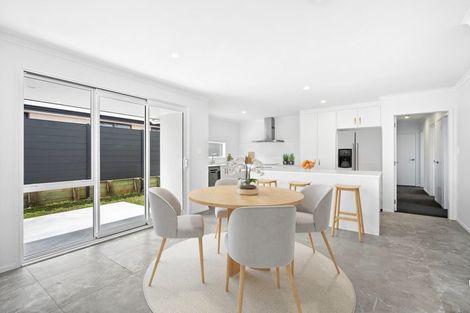 Photo of property in 63 Glenbervie Drive, Glenbervie, 0173