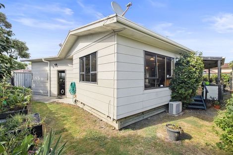 Photo of property in 7 Taihiki Road, Clarks Beach, 2122