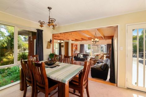 Photo of property in 4 Kamahi Place, Pukehangi, Rotorua, 3015