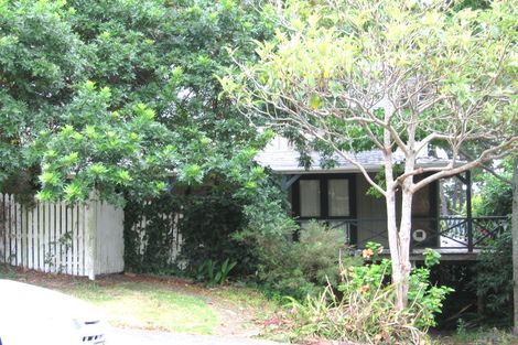 Photo of property in 26 Rosecamp Road, Beach Haven, Auckland, 0626