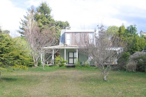 Photo of property in 105 Waverley Place, Whangamata, 3620