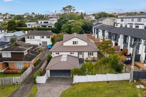 Photo of property in 42 Hart Road, Hauraki, Auckland, 0622