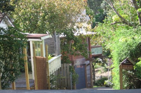 Photo of property in 2/468 Beach Road, Murrays Bay, Auckland, 0630