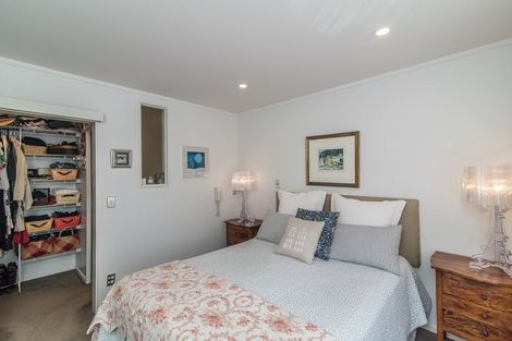 Photo of property in Fernhill Flats, 3/324 The Terrace, Te Aro, Wellington, 6011
