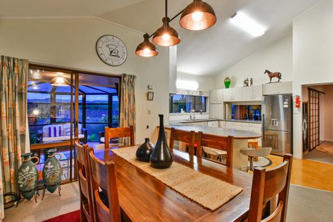 Photo of property in 9 Hazeldene Place, Opaheke, Papakura, 2113