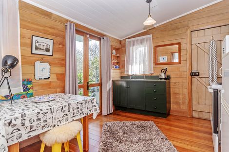 Photo of property in 4 Venice Street, Martinborough, 5711