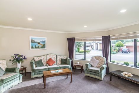 Photo of property in 7 Datum Way, Paraparaumu, 5032