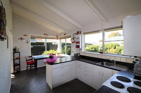 Photo of property in 3 Stuart Street, Holmes Hill, Oamaru, 9401