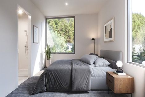 Photo of property in 32 Fryer Street, Queenstown, 9300