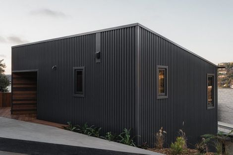 Photo of property in 2/86 Landsdowne Terrace, Cashmere, Christchurch, 8022