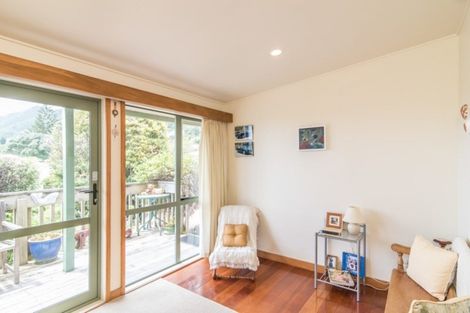 Photo of property in 87 Winara Avenue, Waikanae, 5036