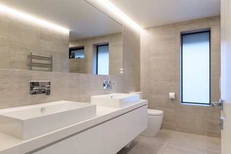 Photo of property in 210 Oceanbeach Road, Mount Maunganui, 3116