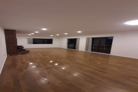 Photo of property in 43 Chequers Avenue, Glenfield, Auckland, 0629