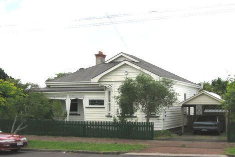 Photo of property in 6 Methuen Road, Avondale, Auckland, 0600