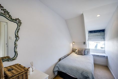 Photo of property in 249 Marine Parade, Napier South, Napier, 4110