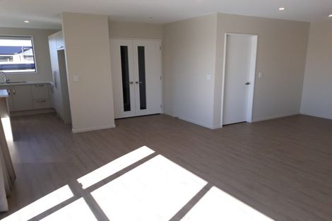 Photo of property in 27 Perendale Street, Belfast, Christchurch, 8051