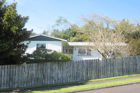 Photo of property in 23 Beaumont Crescent, Frankleigh Park, New Plymouth, 4310