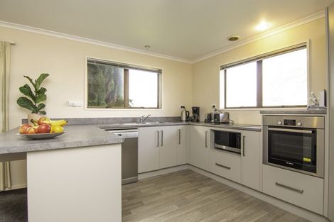 Photo of property in 1 Dove Place, Westbrook, Palmerston North, 4412